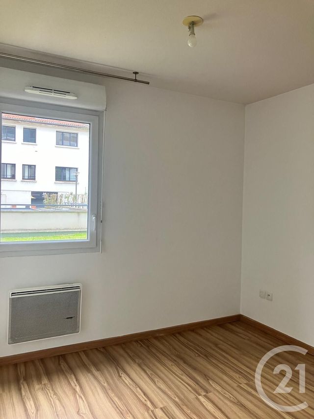 Appartement F3 à louer - 3 pièces - 64.39 m2 - TOULOUSE - 31 - MIDI-PYRENEES - Century 21 Fly Immo