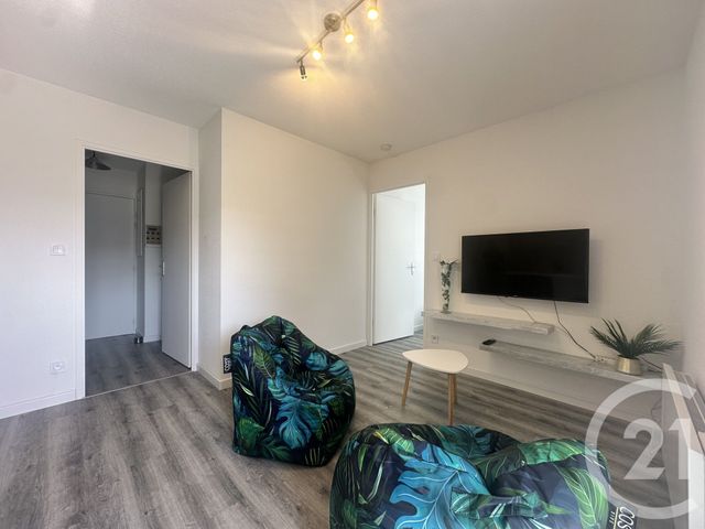 Appartement T2 à louer - 2 pièces - 34.17 m2 - TOULOUSE - 31 - MIDI-PYRENEES - Century 21 Fly Immo