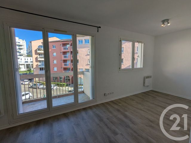 Appartement T1 à louer - 1 pièce - 27.98 m2 - TOULOUSE - 31 - MIDI-PYRENEES - Century 21 Fly Immo