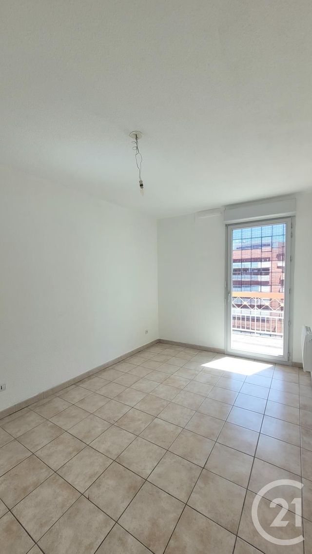 Appartement F2 à louer - 2 pièces - 44.24 m2 - TOULOUSE - 31 - MIDI-PYRENEES - Century 21 Fly Immo
