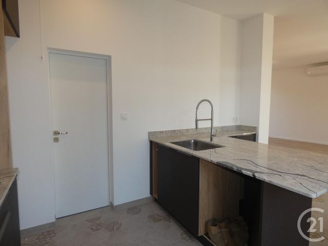 maison à louer - 5 pièces - 115.63 m2 - TOULOUSE - 31 - MIDI-PYRENEES - Century 21 Fly Immo