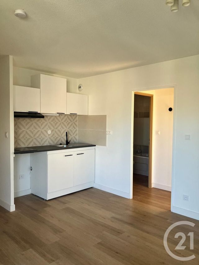 Appartement T2 à louer - 2 pièces - 30.02 m2 - TOULOUSE - 31 - MIDI-PYRENEES - Century 21 Fly Immo
