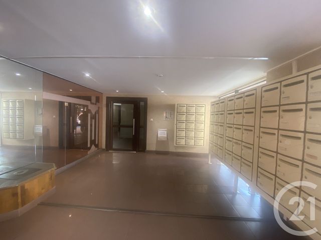 Appartement T1 à vendre - 1 pièce - 29.92 m2 - TOULOUSE - 31 - MIDI-PYRENEES - Century 21 Fly Immo