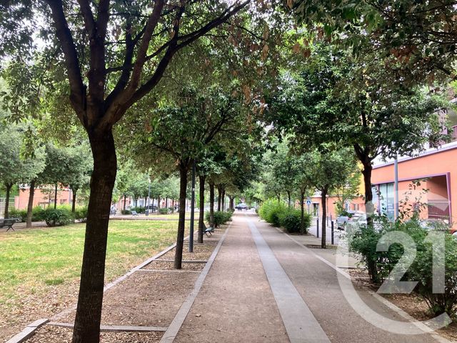 Appartement T3 à louer - 3 pièces - 66.55 m2 - TOULOUSE - 31 - MIDI-PYRENEES - Century 21 Fly Immo