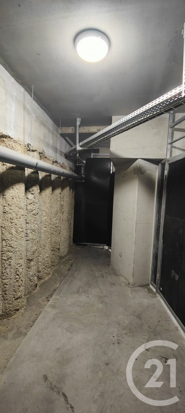 parking à louer - 10.0 m2 - TOULOUSE - 31 - MIDI-PYRENEES - Century 21 Fly Immo