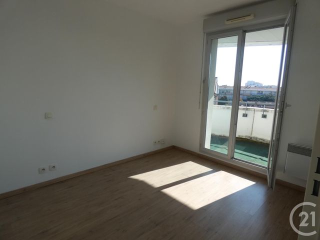 Appartement T2 à louer - 2 pièces - 43.3 m2 - TOULOUSE - 31 - MIDI-PYRENEES - Century 21 Fly Immo