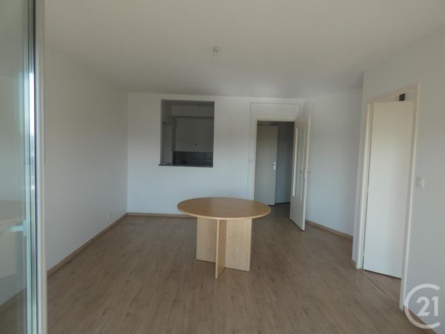 Appartement T2 à louer - 2 pièces - 43.3 m2 - TOULOUSE - 31 - MIDI-PYRENEES - Century 21 Fly Immo
