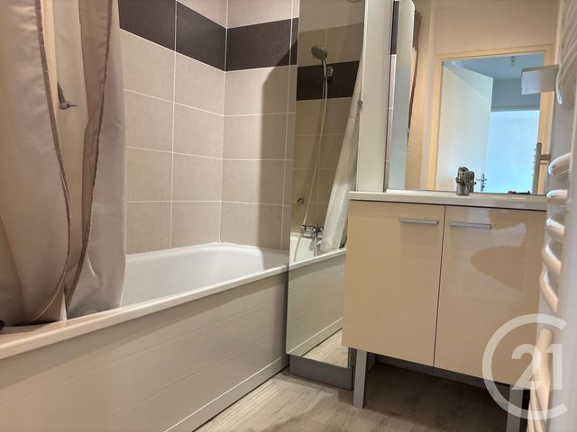 Appartement à louer - 2 pièces - 48.54 m2 - LESPINASSE - 31 - MIDI-PYRENEES - Century 21 Fly Immo