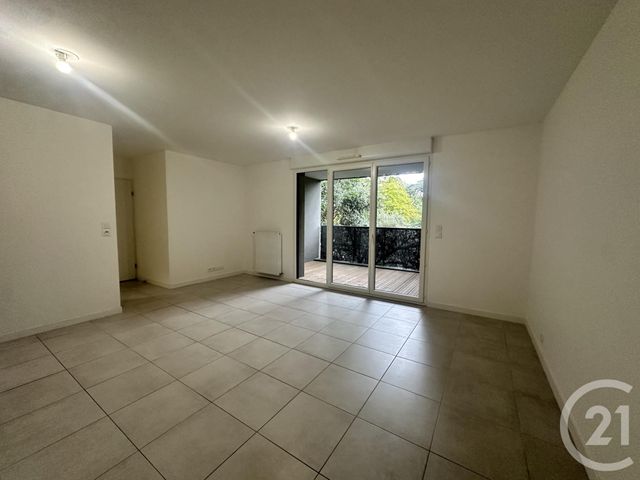 Appartement T3 à louer - 3 pièces - 61.14 m2 - TOULOUSE - 31 - MIDI-PYRENEES - Century 21 Fly Immo