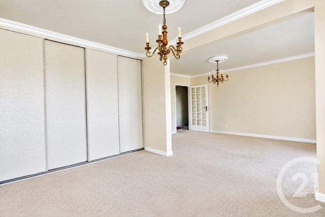 Appartement T5 à vendre - 5 pièces - 102.17 m2 - TOULOUSE - 31 - MIDI-PYRENEES - Century 21 Fly Immo